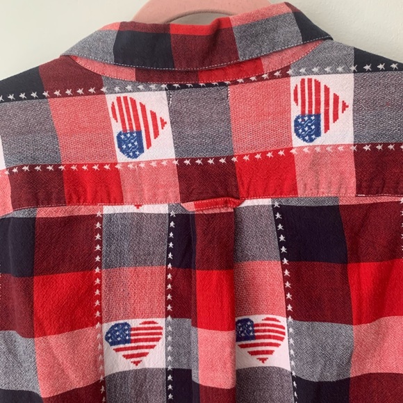 Plaid Patriotic Vintage Heart American Flag Button Down Collar Shirt checkered - Picture 3 of 11